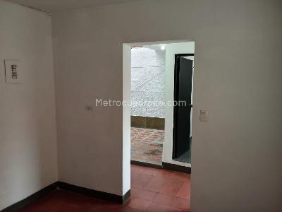 Apartamento de 3 alcobas en arriendo en Mesa, Envigado, 120 m² · foto 10 de 20