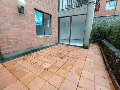 Apartamento de 3 alcobas en arriendo en Loma Del Escobero, Envigado, 100 m² · foto 5 de 13
