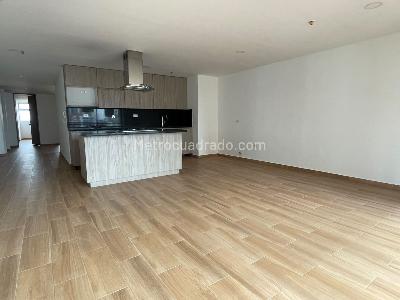 Apartamento de 3 alcobas en arriendo en Zuñiga, Envigado, 120 m² · foto 9 de 11