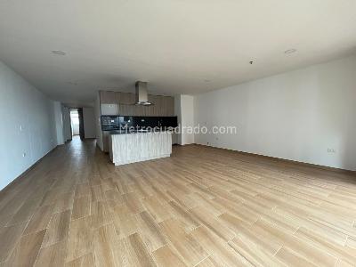 Apartamento de 3 alcobas en arriendo en Zuñiga, Envigado, 120 m² · foto 10 de 11