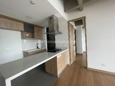 Apartamento en arriendo en Loma Del Escobero, Envigado · foto 6 de 14