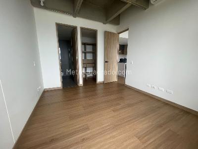 Apartamento en arriendo en Loma Del Escobero, Envigado · foto 8 de 14