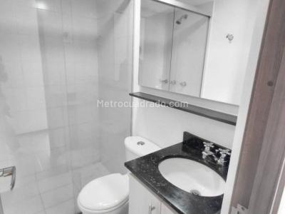 Apartamento de 3 alcobas en venta en Asdesillas, Sabaneta, 76 m² · foto 9 de 20