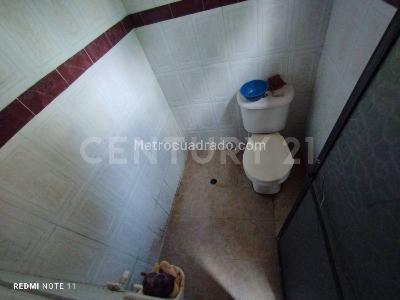 Casa de 5 alcobas en venta en La Salle, Villavicencio, 480 m² · foto 9 de 20