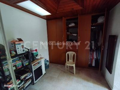 Casa de 5 alcobas en venta en La Salle, Villavicencio, 480 m² · foto 11 de 20