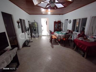 Casa de 5 alcobas en venta en La Salle, Villavicencio, 480 m² · foto 16 de 20
