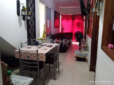 Casa de 5 alcobas en venta en Saman De La Rivera, Villavicencio, 72 m² · foto 4 de 12