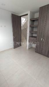 Casa de 3 alcobas en venta en Prados De Mavicure, Villavicencio, 130 m² · foto 2 de 11