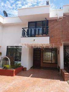 Casa de 3 alcobas en venta en Sector Rosabalanca, Villavicencio, 102 m² · foto 2 de 14