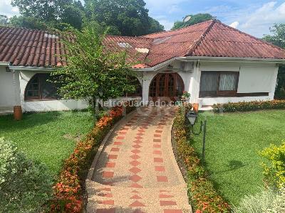 Casa de 5 alcobas en venta en Bella Suiza, Villavicencio · foto 3 de 20