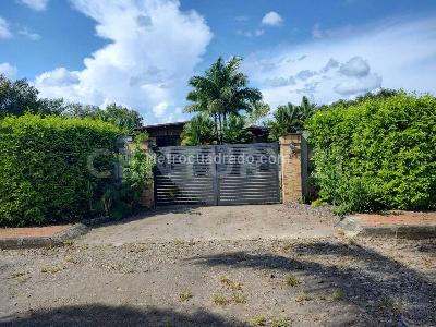Casa de 3 alcobas en venta en Parcelacion La Maria, Villavicencio, 1875 m² · foto 11 de 18