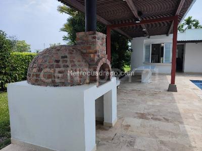 Casa de 5 alcobas en venta en Condominio Santa Teresita, Villavicencio · foto 9 de 20