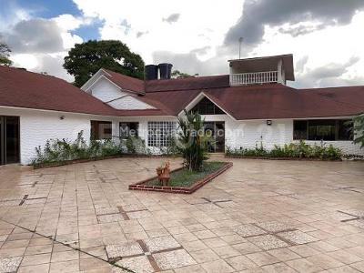 Casa de 5 alcobas en arriendo en Villav, Villavicencio · foto 3 de 20
