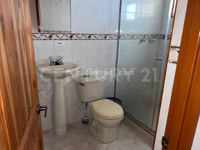 Casa de 5 alcobas en arriendo en Villav, Villavicencio · foto 8 de 20