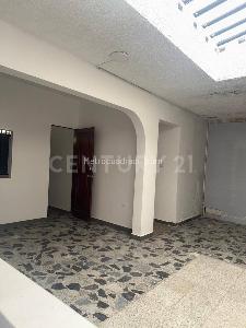 Casa de 5 alcobas en arriendo en Barzal, Villavicencio, 500 m² · foto 8 de 10