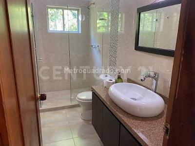 Casa de 5 alcobas en venta en Villa, Villavicencio, 1091 m² · foto 12 de 18