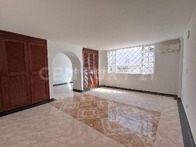 Casa de 5 alcobas en arriendo en Camoa, Villavicencio, 294 m² · foto 13 de 20