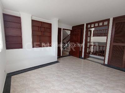 Casa de 5 alcobas en arriendo en Camoa, Villavicencio, 294 m² · foto 19 de 20