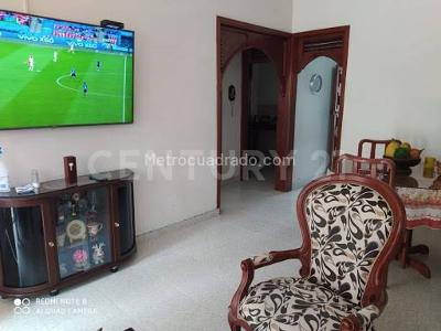 Casa de 2 alcobas en venta en Grama, Villavicencio, 118 m² · foto 2 de 7