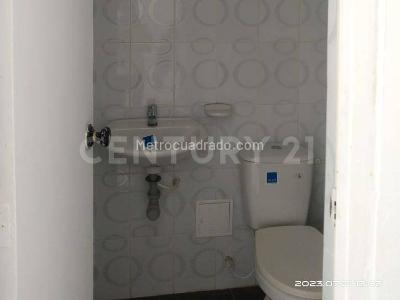 Casa de 4 alcobas en venta en Barzal, Villavicencio, 312 m² · foto 8 de 15