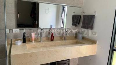 Casa de 4 alcobas en venta en Baru, Villavicencio, 1000 m² · foto 7 de 12