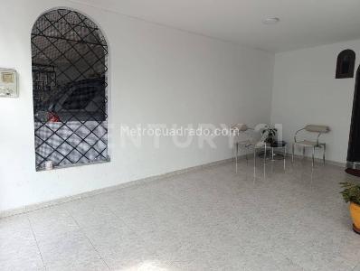 Casa de 3 alcobas en arriendo en Villa Maria, Villavicencio, 250 m² · foto 3 de 20