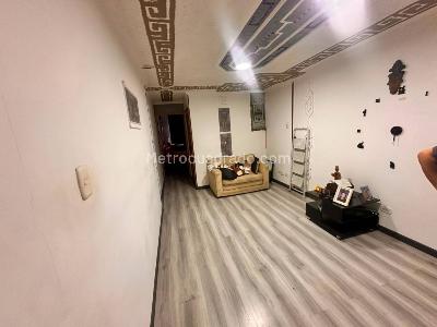 Casa de 3 alcobas en venta en Los Angeles, Bogotá, 45 m² · foto 6 de 20