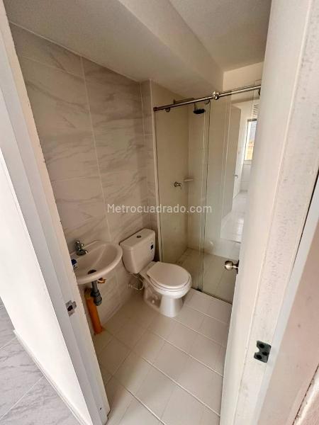Piso – Ibagué, Hacienda Santa Cruz - Más