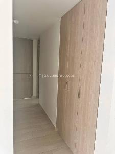 Apartamento de 3 alcobas en venta en Bosques De Varsovia, Ibagué, 72 m² · foto 12 de 19
