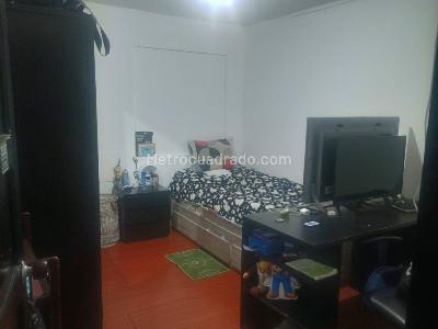 Casa de 5 alcobas en venta en 12 De Octubre, Bogotá · foto 6 de 16