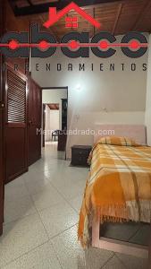 Casa de 3 alcobas en venta en Aliadas, Sabaneta, 65 m² · foto 14 de 19