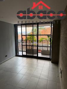 Apartamento de 2 alcobas en arriendo en Envigado Centro, Envigado, 60 m² · foto 2 de 14