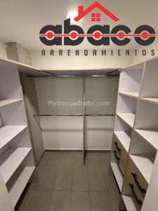 Apartamento de 2 alcobas en arriendo en Envigado Centro, Envigado, 60 m² · foto 8 de 14