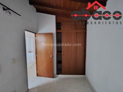 Apartamento de 3 alcobas en arriendo en Las Flores, Envigado, 80 m² · foto 8 de 15