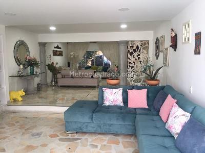 Casa de 4 alcobas en venta en Ciudad Jardin, Cali, 280 m² · foto 17 de 20