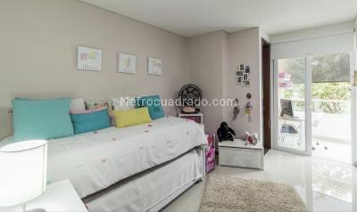 Apartamento de 4 alcobas en venta en Pance, Cali, 300 m² · foto 18 de 20