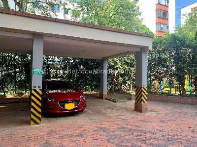 Apartamento de 4 alcobas en venta en Ciudad Jardin, Cali, 130 m² · foto 6 de 18