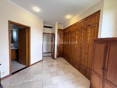 Apartamento en venta en Ciudad Jardin, Cali · foto 6 de 20