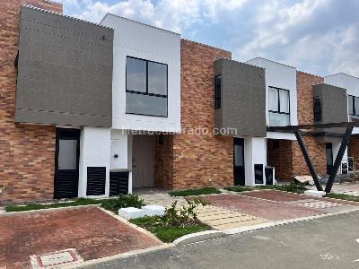 Casa de 4 alcobas en venta en Pance, Cali, 275 m² · foto 4 de 18