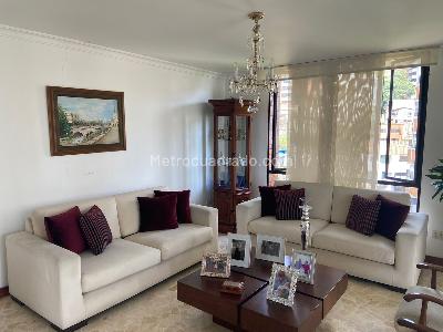 Apartamento de 4 alcobas en venta en Centenario, Cali, 190 m² · foto 9 de 20