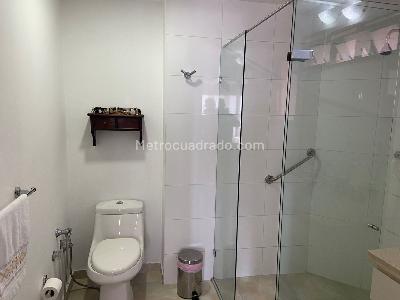 Apartamento de 4 alcobas en venta en Centenario, Cali, 190 m² · foto 12 de 20