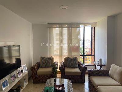 Apartamento de 4 alcobas en venta en Centenario, Cali, 190 m² · foto 19 de 20