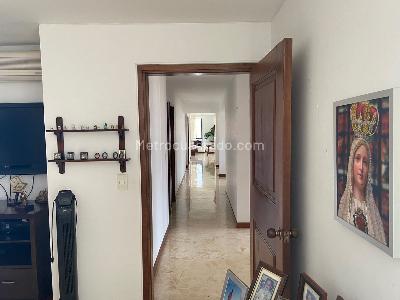 Apartamento de 4 alcobas en venta en Centenario, Cali, 190 m² · foto 3 de 20