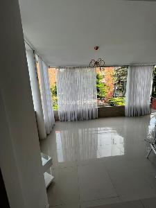 Casa de 5 alcobas en venta en Ciudad Jardin, Cali, 450 m² · foto 12 de 14