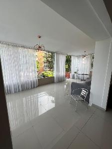 Casa de 5 alcobas en venta en Ciudad Jardin, Cali, 450 m² · foto 7 de 14