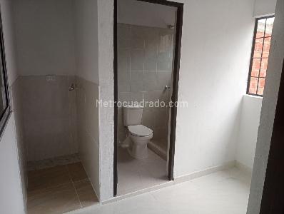 Casa de 5 alcobas en venta en La Gaviota, Ibagué, 180 m² · foto 11 de 20
