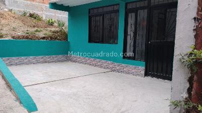 Casa de 3 alcobas en venta en Arkala, Ibagué, 90 m² · foto 8 de 8