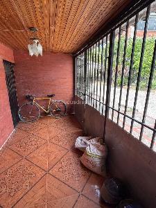 Casa de 2 alcobas en venta en Los Lagos, Ibagué, 60 m² · foto 3 de 16