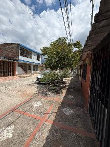 Casa de 2 alcobas en venta en Los Lagos, Ibagué, 60 m² · foto 8 de 16