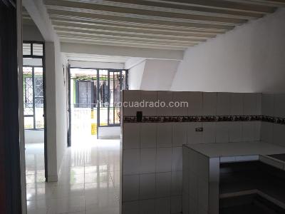 Casa de 5 alcobas en venta en San Sebastian, Ibagué, 180 m² · foto 3 de 19